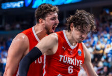 12 Dev Adam 24 yıl sonra EuroBasket'te finalde