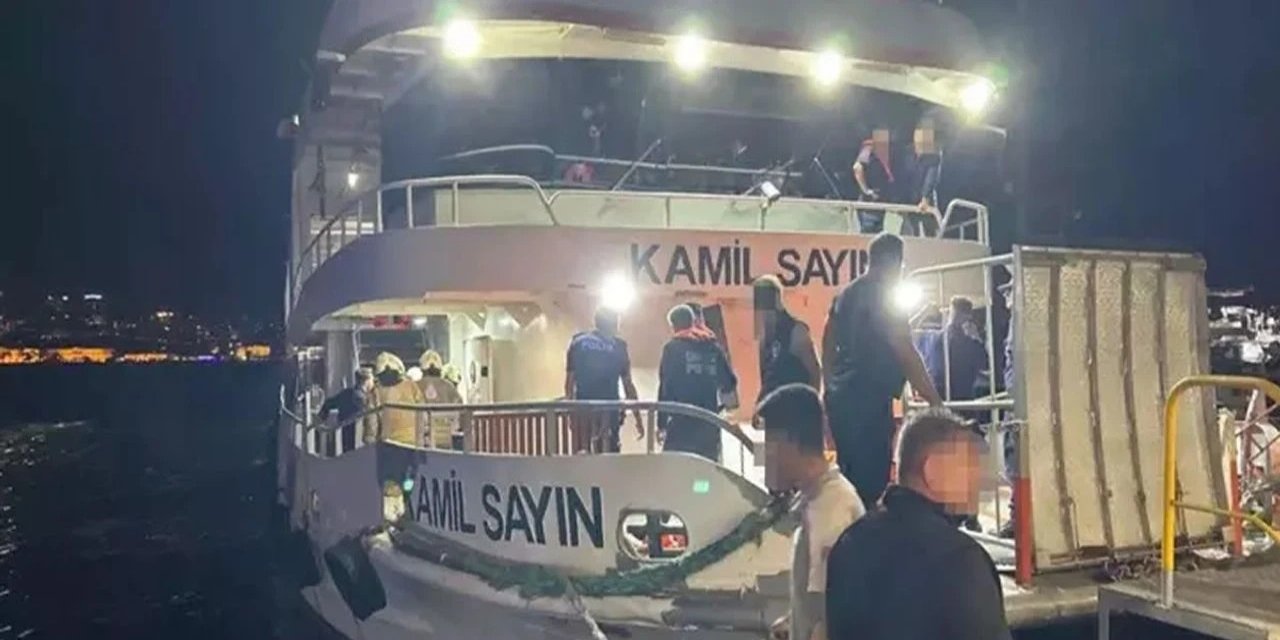 Üsküdar motoru ile kuru yük gemisi çarpıştı: Yaralılar var