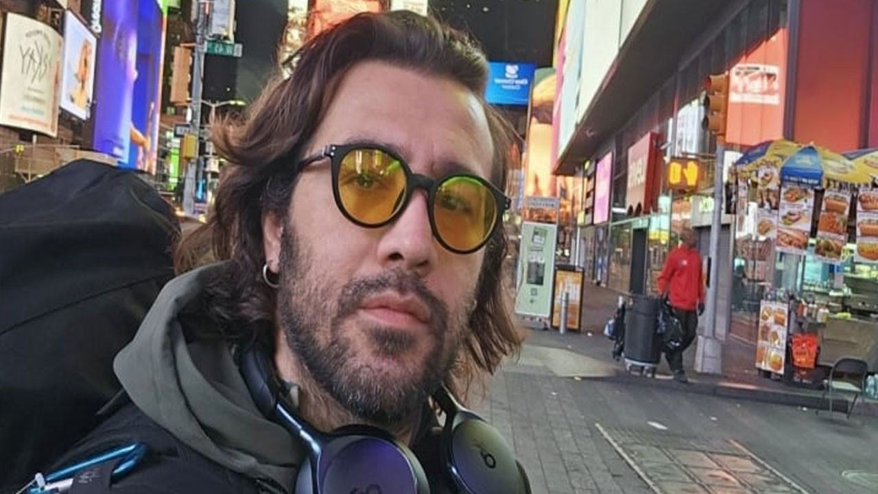 ABD’de gözaltına alınan bilim insanı . Furkan Dölek’in New York’ta tutulduğu ortaya çıktı ABD’de gözaltına alınan bilim insanı . Furkan Dölek’in New York’ta tutulduğu ortaya çıktı