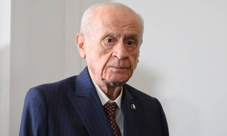 Bahçeli: Belediye başkanlarının yargılaması ekim ayında başlamalı, Ahmet Türk göreve iade, Ahmet Özer tahliye edilmeli