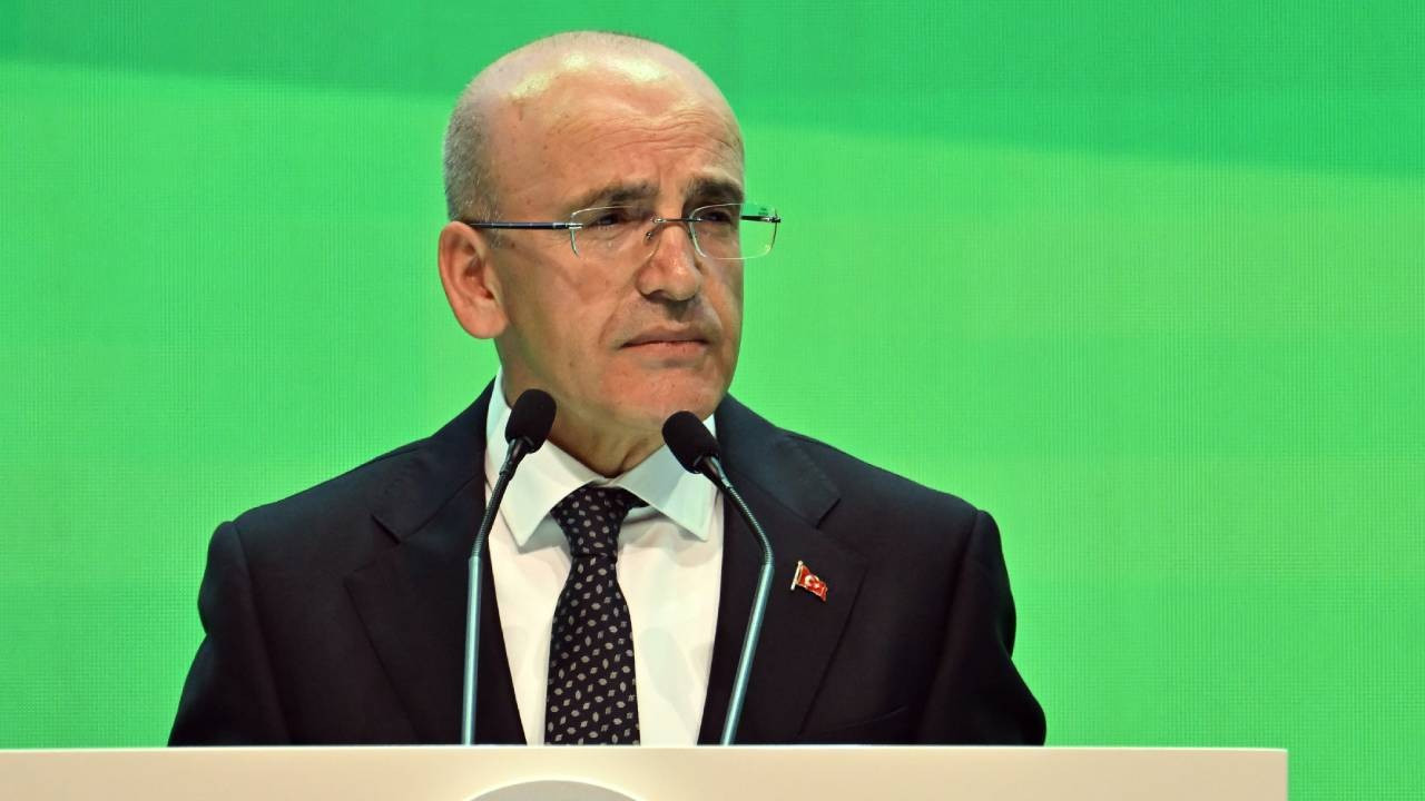 Bakan Şimşek: Dezenflasyon süreci kesintisiz devam ediyor Bakan Şimşek: Dezenflasyon süreci kesintisiz devam ediyor