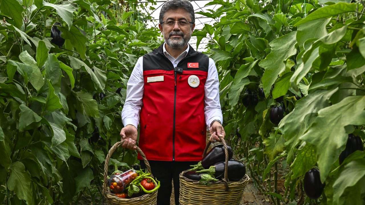 Bakan Yumaklı açıkladı: Türkiye İsrail tohumunu mu kullanıyor?