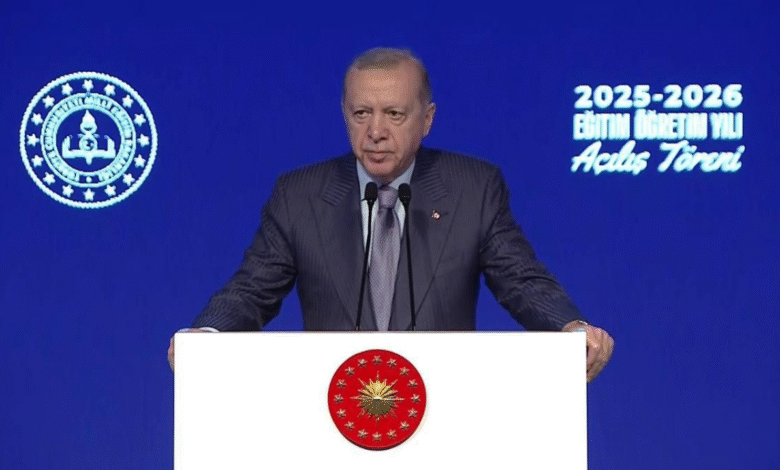 Cumhurbaşkanı Erdoğan’dan İzmir’deki saldırı sonrası ilk açıklama: Bağlantısı araştırılıyor Cumhurbaşkanı Erdoğan’dan İzmir’deki saldırı sonrası ilk açıklama: Bağlantısı araştırılıyor