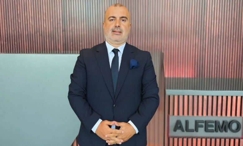 Duraklama noktasındaki marka ile mobilyaya girdi, sektörde ilk 4’ü hedefledi