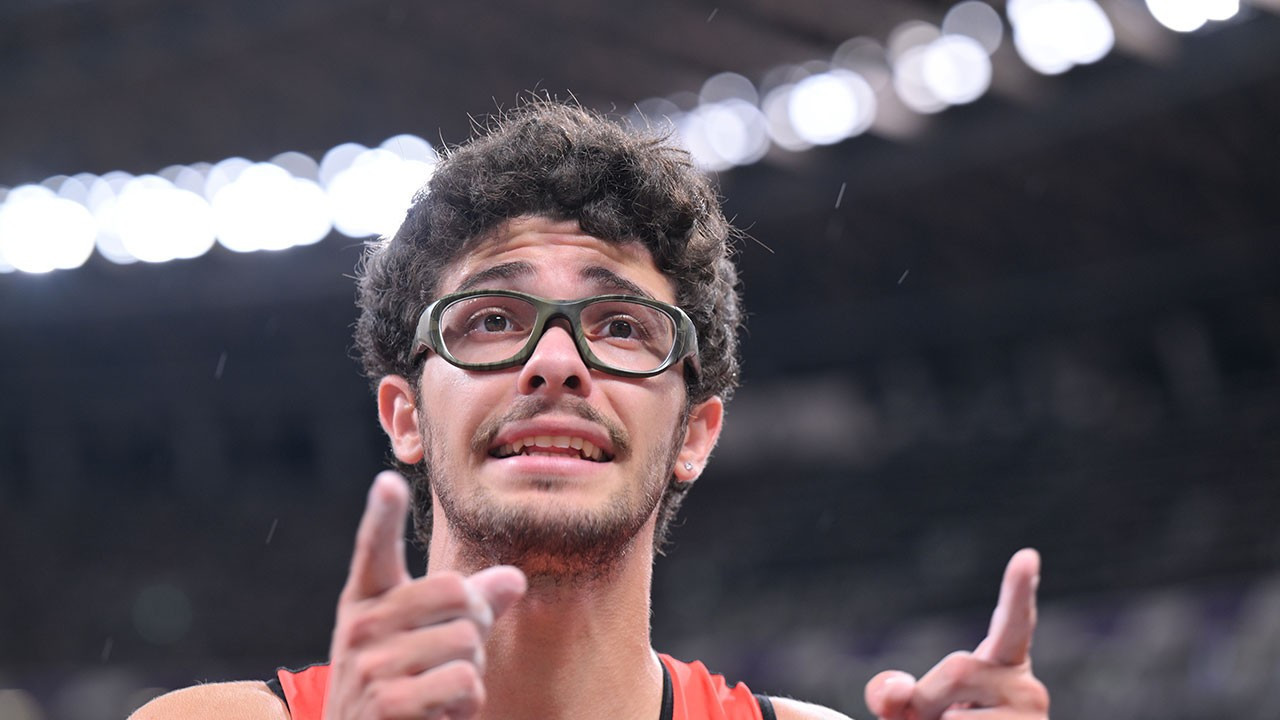 Ersu Şaşma, Dünya Atletizm Şampiyonası’nda finalde