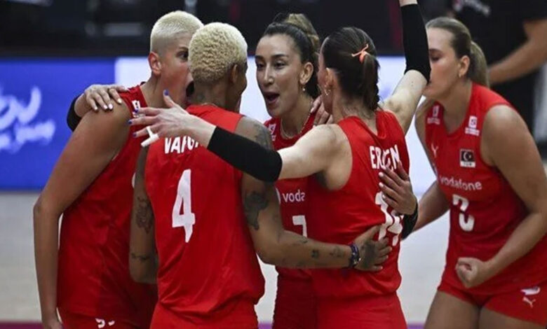 Filenin Sultanları’nın final rakibi belli oldu Filenin Sultanları’nın final rakibi belli oldu