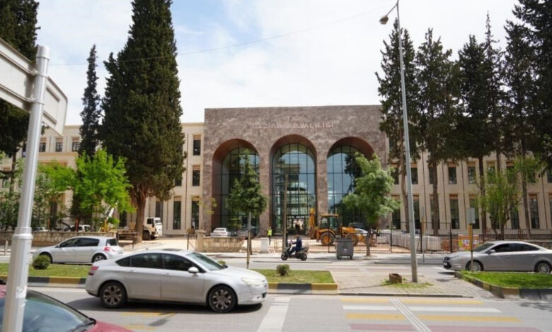 Gaziantep Valiliği'nden okullarda ilk gün düzenlemesi! Giriş-çıkış saatleri değişti Gaziantep Valiliği'nden okullarda ilk gün düzenlemesi! Giriş-çıkış saatleri değişti