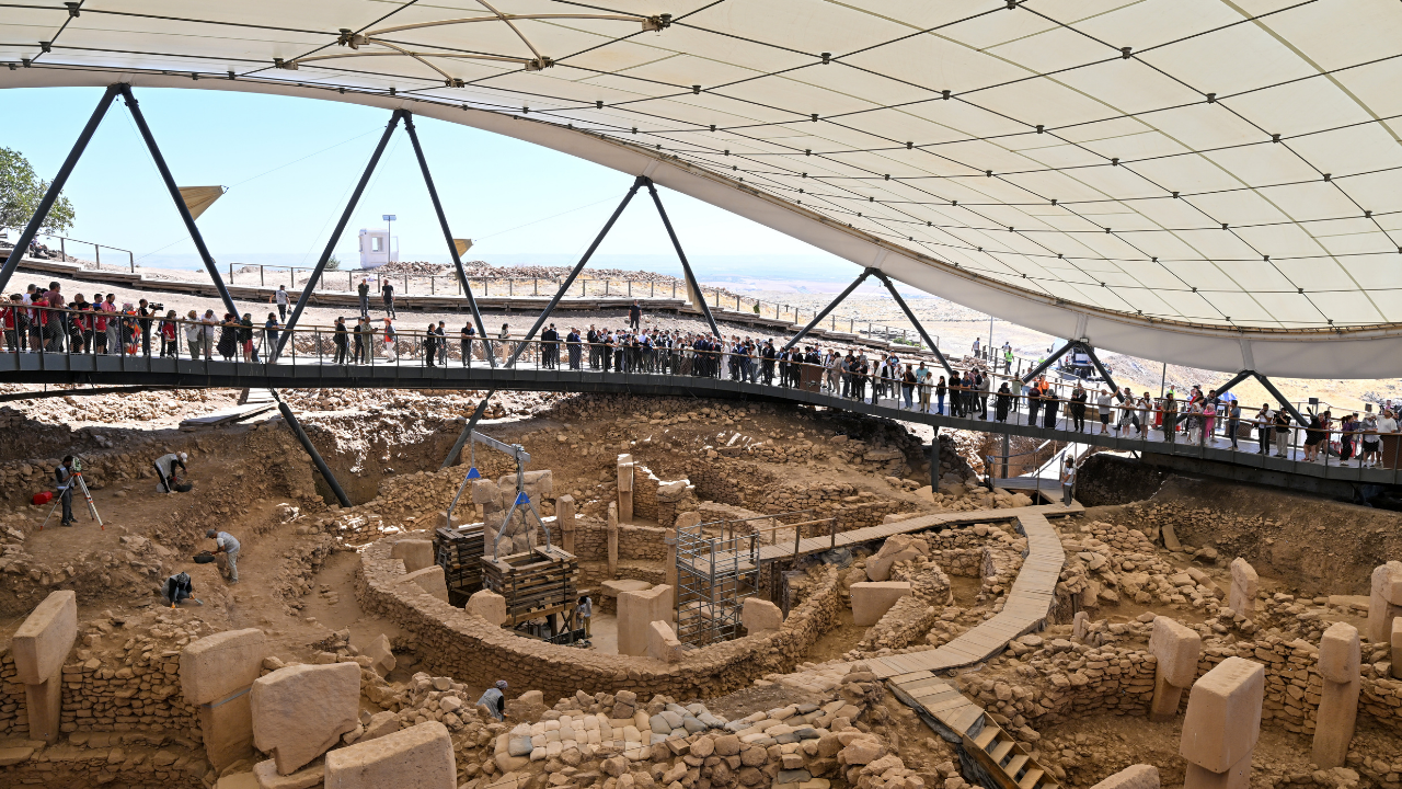 Göbeklitepe’de insan heykeli bulundu: Adak olduğu düşünülüyor