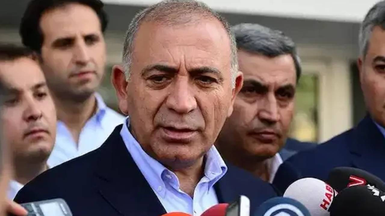 Gürsel Tekin’den Fethullah Gülen hatırlatmasına yanıt: Minik kusurlar olabilir Gürsel Tekin’den Fethullah Gülen hatırlatmasına yanıt: Minik kusurlar olabilir
