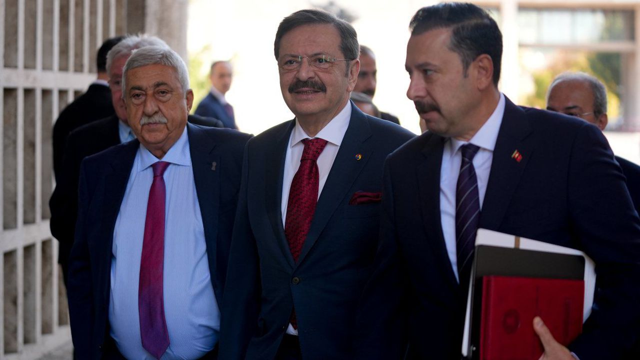 ‘Terörsüz Türkiye ekonomide yeni fırsat pencerelerinin açılmasını sağlayacak’