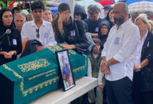 İş insanı Halit Yukay son yolculuğuna uğurlandı! Kıvanç Tatlıtuğ'dan acı veda…