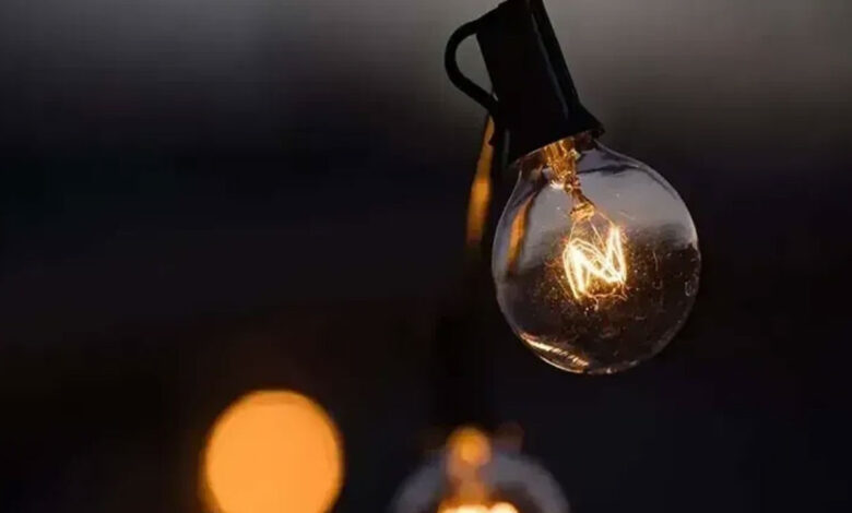 İstanbullular işinizi bu saatlere bırakmayın! 29 ilçede elektrikler uzun süre kesilecek İstanbullular işinizi bu saatlere bırakmayın! 29 ilçede elektrikler uzun süre kesilecek