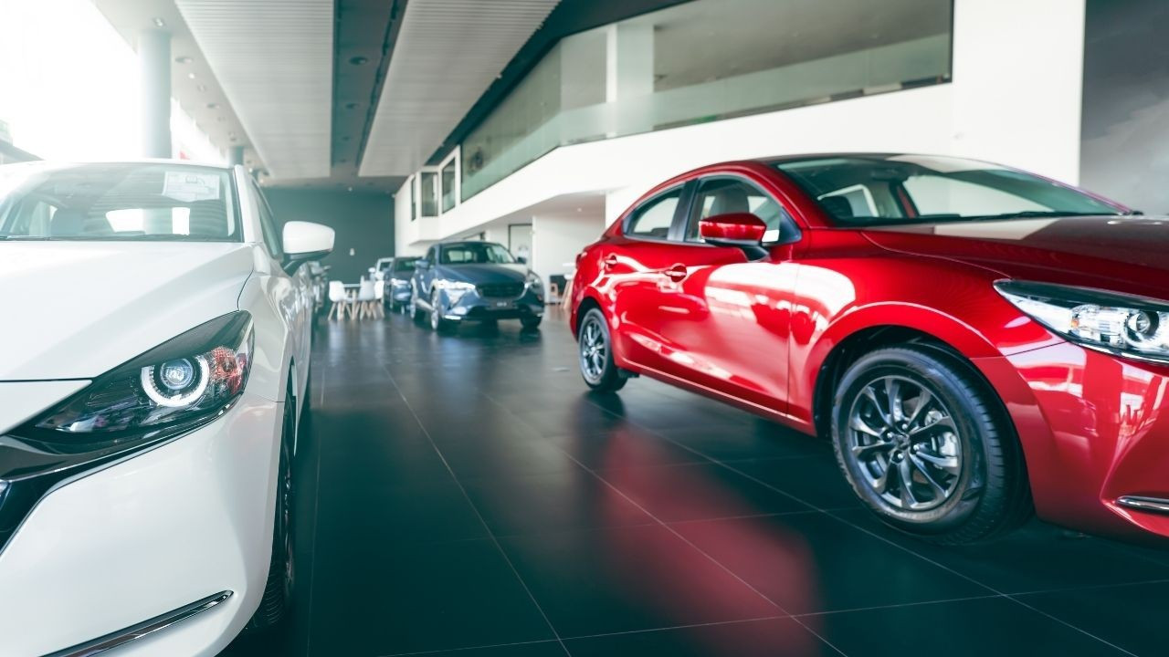 İthal otomobillere ek vergi kararı piyasayı nasıl etkileyecek? Uzmanı yanıtladı İthal otomobillere ek vergi kararı piyasayı nasıl etkileyecek? Uzmanı yanıtladı