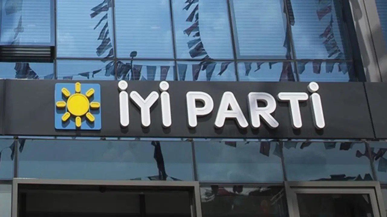İYİ Parti’den CHP ile ilgili ilk açıklama: Demokrasi açısından ciddi sorun teşkil ediyor