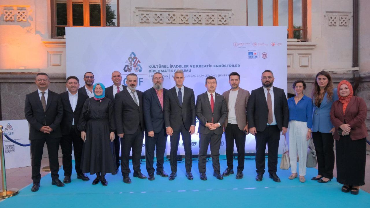 Kültürel ifadeler ve kreatif endüstriler diplomatik forumu Ankara’da yapıldı Kültürel ifadeler ve kreatif endüstriler diplomatik forumu Ankara’da yapıldı