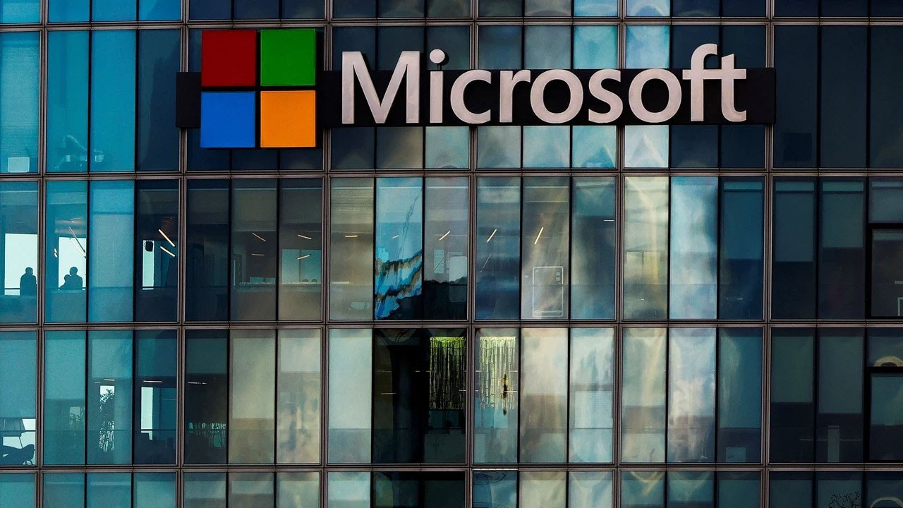 Microsoft, İsrail ordusunun kullandığı bazı hizmetleri kesti Microsoft, İsrail ordusunun kullandığı bazı hizmetleri kesti