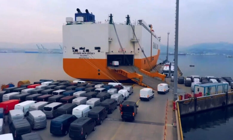 Otomotiv ihracatı ağustos ayında da liderliği bırakmadı Otomotiv ihracatı ağustos ayında da liderliği bırakmadı