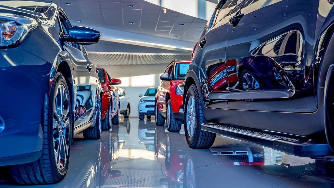 ÖTV zammına rağmen tarihi zirve: Otomotiv satışlarında ağustos rekoru ÖTV zammına rağmen tarihi zirve: Otomotiv satışlarında ağustos rekoru