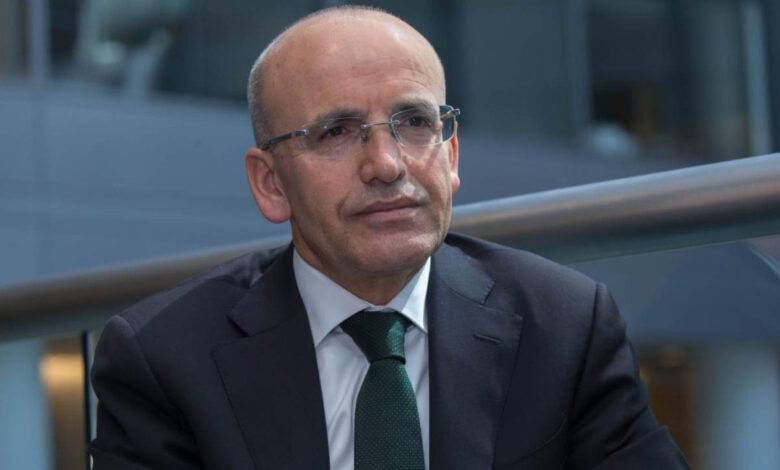 Bakan Şimşek, İzmir'de iş insanlarıyla buluştu