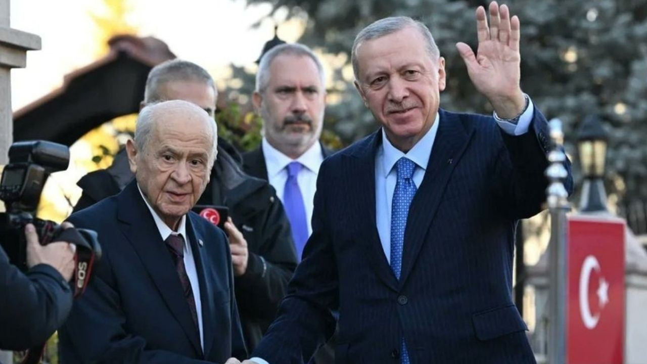 Son dakika: Cumhurbaşkanı Erdoğan, Devlet Bahçeli görüşmesi sona erdi Son dakika: Cumhurbaşkanı Erdoğan, Devlet Bahçeli görüşmesi sona erdi