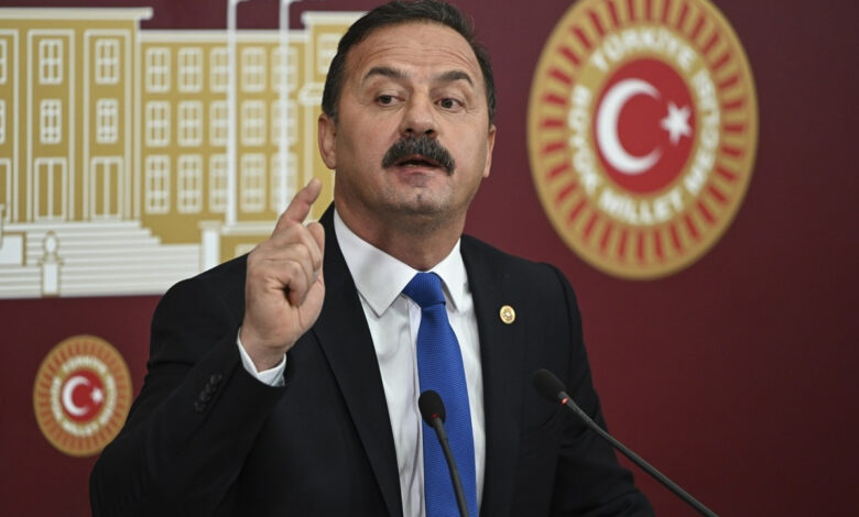 Anahtar Parti Genel Başkanı Ağıralioğlu: CHP’nin tutumunun sokakları daha da kriminalleştirebileceğinden endişeliyiz Anahtar Parti Genel Başkanı Ağıralioğlu: CHP’nin tutumunun sokakları daha da kriminalleştirebileceğinden endişeliyiz