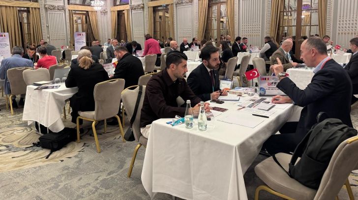 Çelik ihracatçıları Romanya’da görüşmeler gerçekleştirdi Çelik ihracatçıları Romanya’da görüşmeler gerçekleştirdi