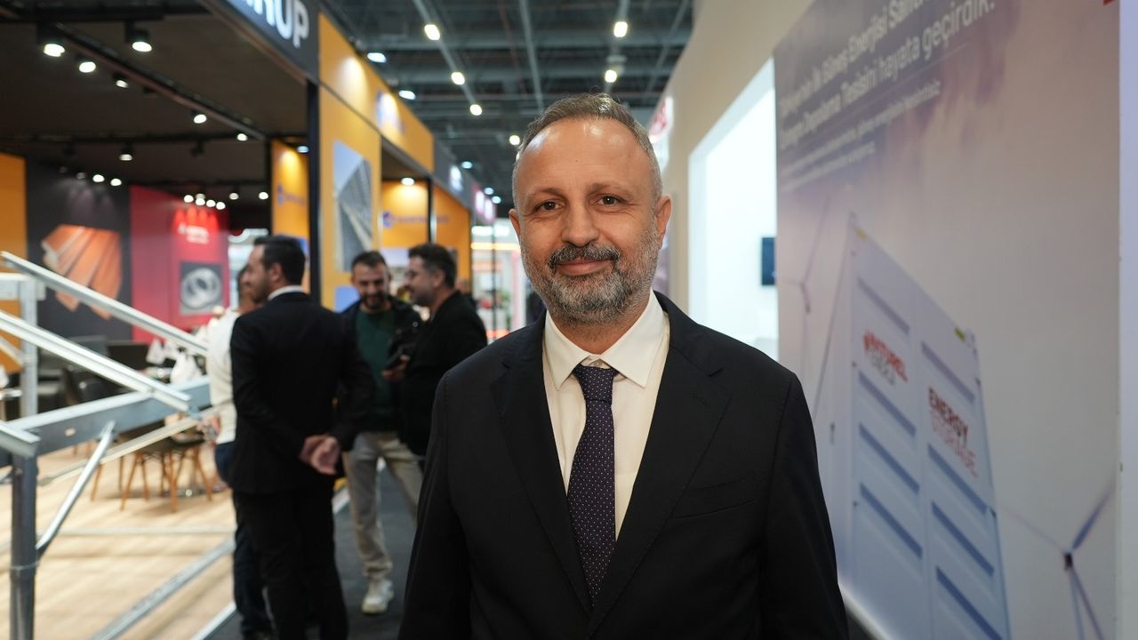 EIF Yürütme Kurulu Başkanı Murat Dilek, "EIF, Türkiye’nin enerjideki uluslararası gücünün en somut göstergesi” EIF Yürütme Kurulu Başkanı Murat Dilek, "EIF, Türkiye’nin enerjideki uluslararası gücünün en somut göstergesi”