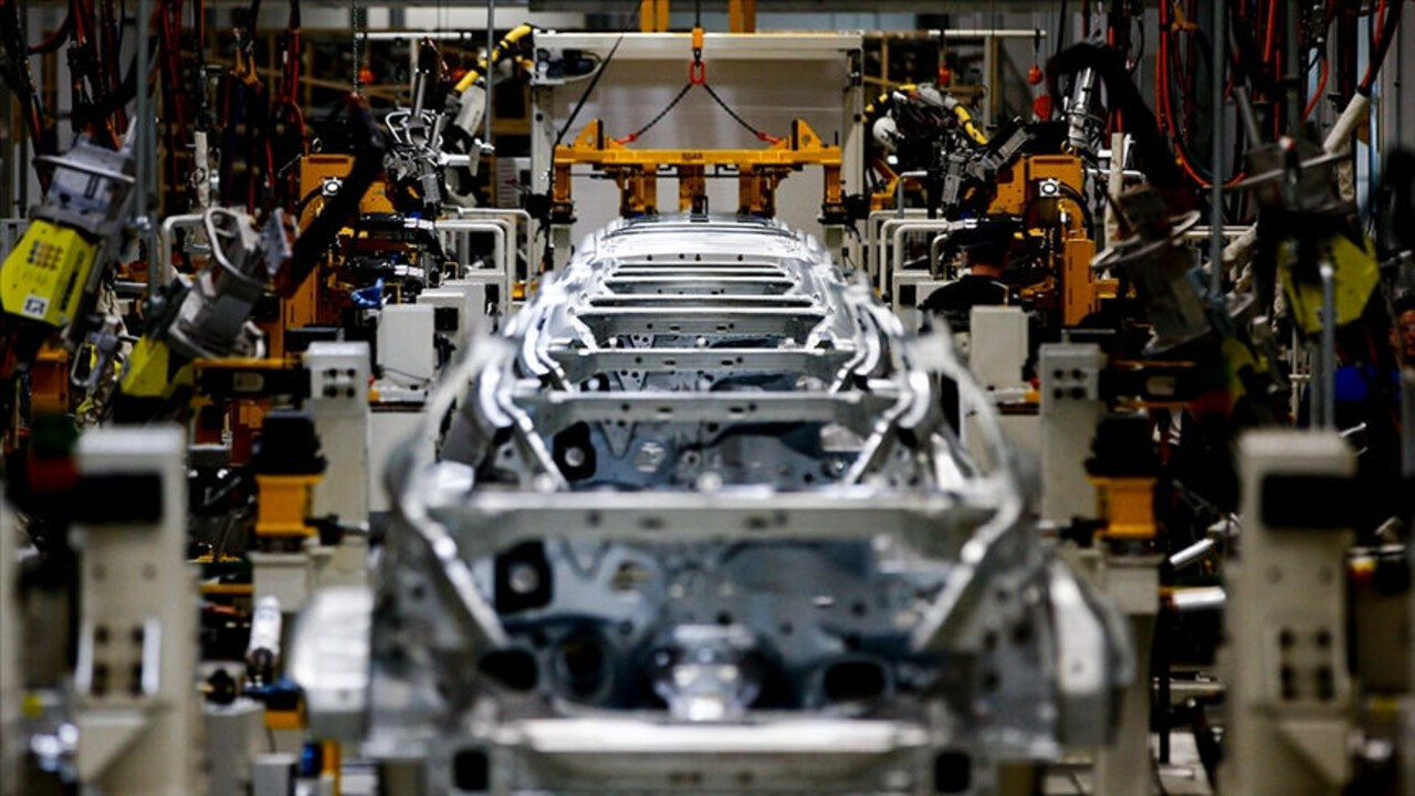 Otomotiv devi ekonomik krizi aşamadı: 7 fabrikasını kapatacak