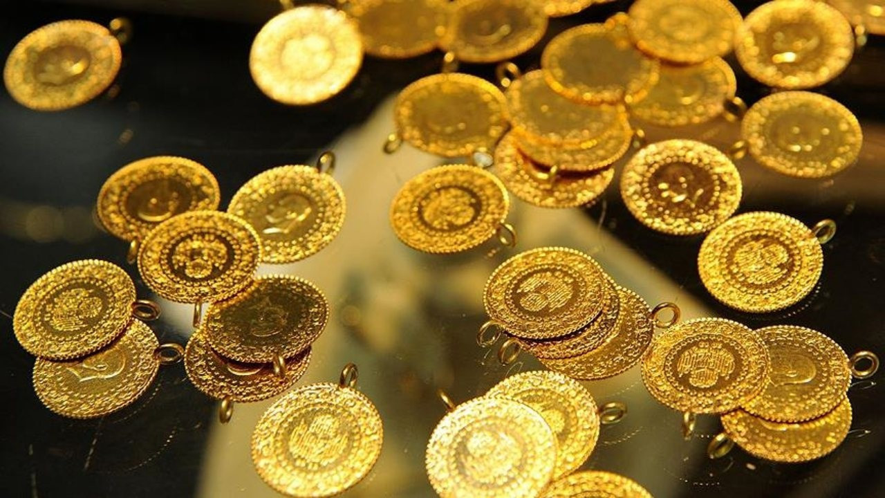 Çeyrek, gram ve yarım altın fiyatları bugün ne kadar? (5 Ekim 2025 güncel altın satış fiyatları) Çeyrek, gram ve yarım altın fiyatları bugün ne kadar? (5 Ekim 2025 güncel altın satış fiyatları)