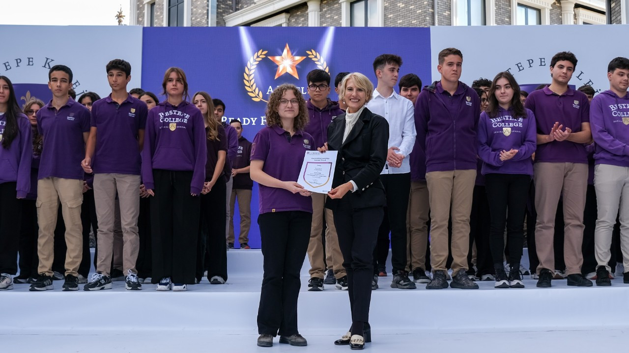 Beştepe Koleji’nde A Level Day Coşkusu: ‘Kıvılcımdan Aleve’ vizyonu yaşatıldı Beştepe Koleji’nde A Level Day Coşkusu: ‘Kıvılcımdan Aleve’ vizyonu yaşatıldı