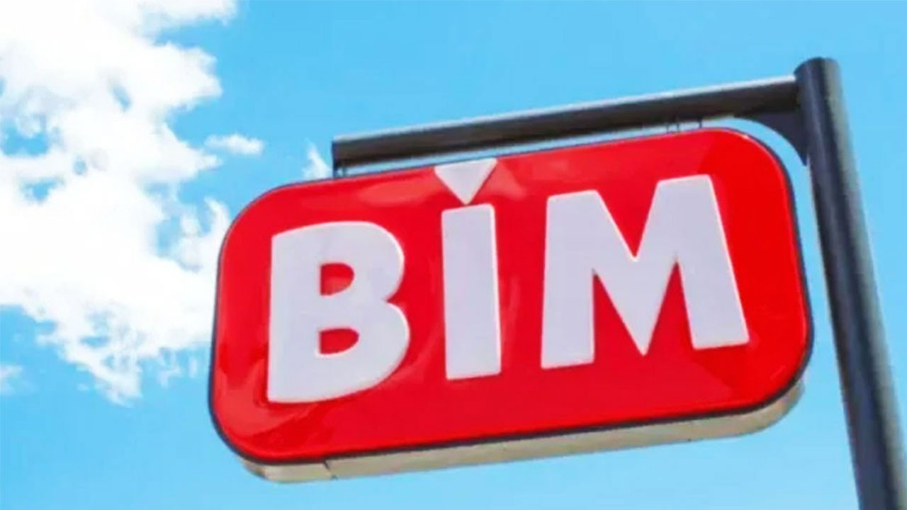 BİM 15 Ekim Çarşamba aktüel ürünler kataloğu yayımlandı! Bim’e Katlanır Yataklı Koltuk geliyor! BİM 15 Ekim Çarşamba aktüel ürünler kataloğu yayımlandı! Bim’e Katlanır Yataklı Koltuk geliyor!
