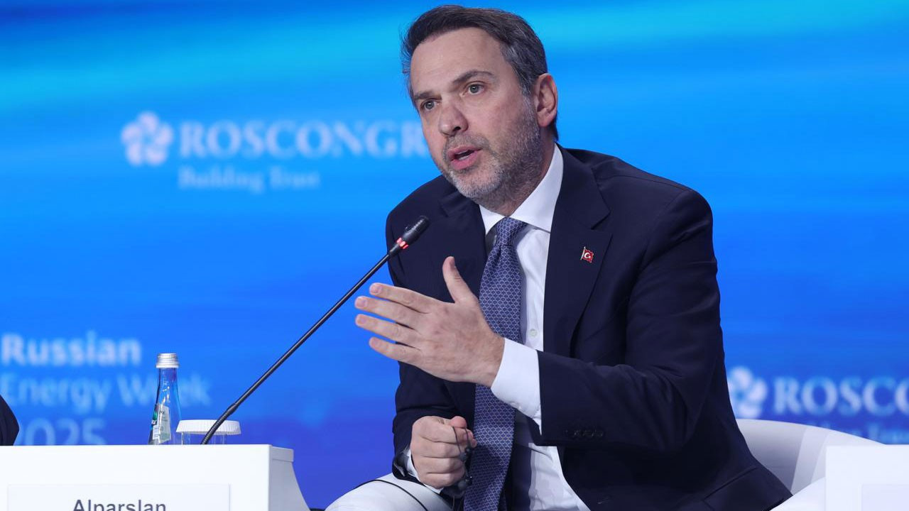 Enerji ve Tabii Kaynaklar Bakanı Bayraktar: Akkuyu Nükleer Güç Santrali’nde yerlileşme oranı yüzde 50’nin üzerine çıktı