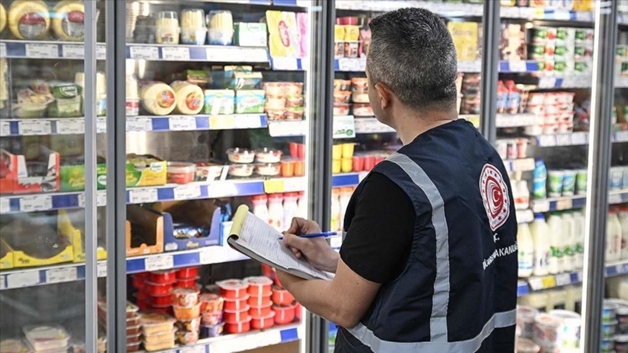 Fahiş fiyat ve stokçuluğa 773 milyon lira ceza