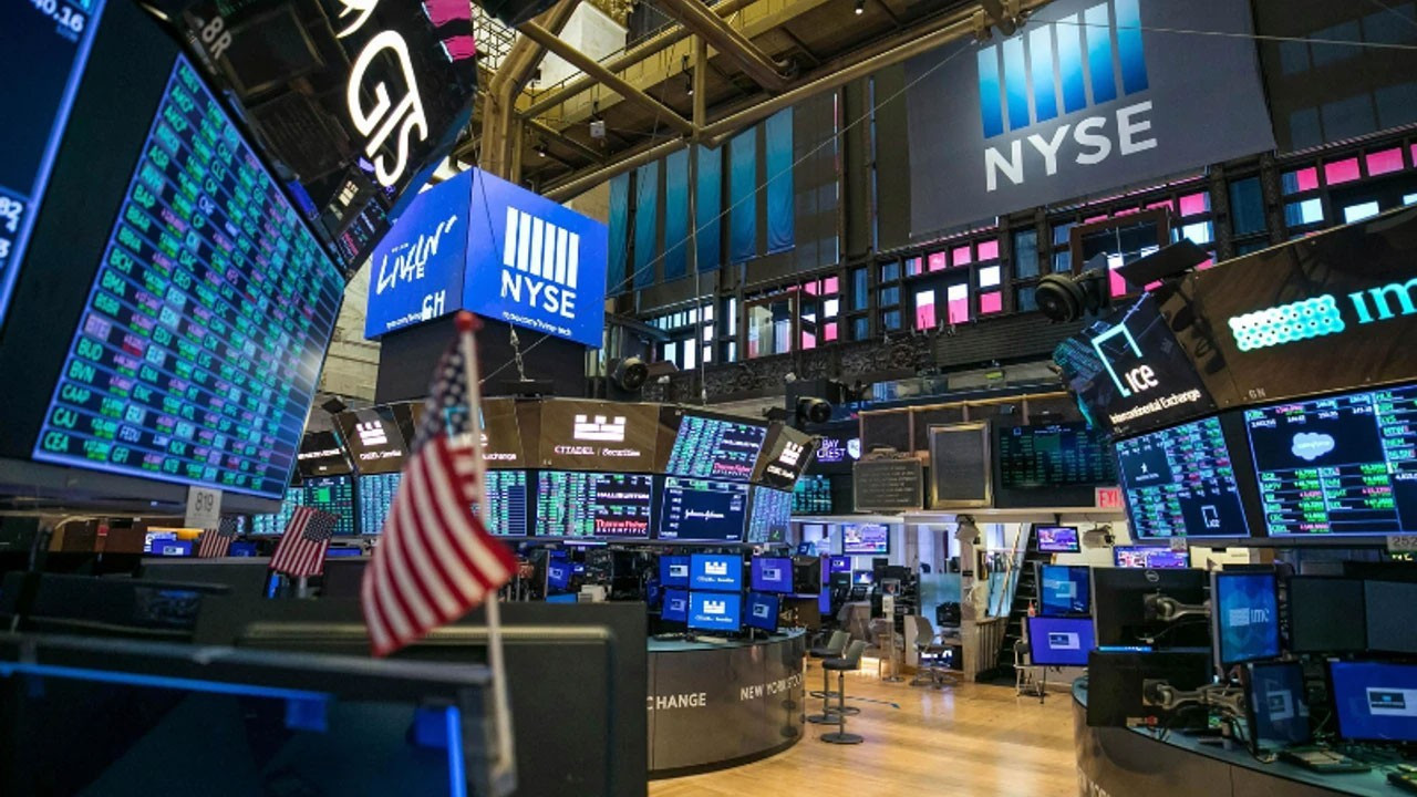 New York borsası günü karışık seyirle kapattı