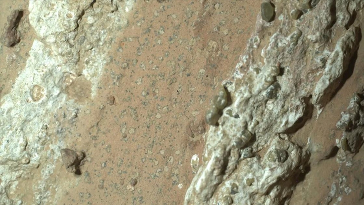 İnsanlık tarihinin en büyük keşfine doğru adım adım… Mars’taki keşif yaşamın izlerine ayna tutuyor İnsanlık tarihinin en büyük keşfine doğru adım adım… Mars’taki keşif yaşamın izlerine ayna tutuyor