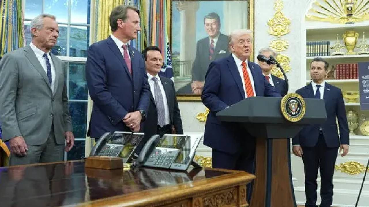 Trump duyurdu: AstraZeneca, ABD’deki ilaçlarının fiyatlarını düşürecek