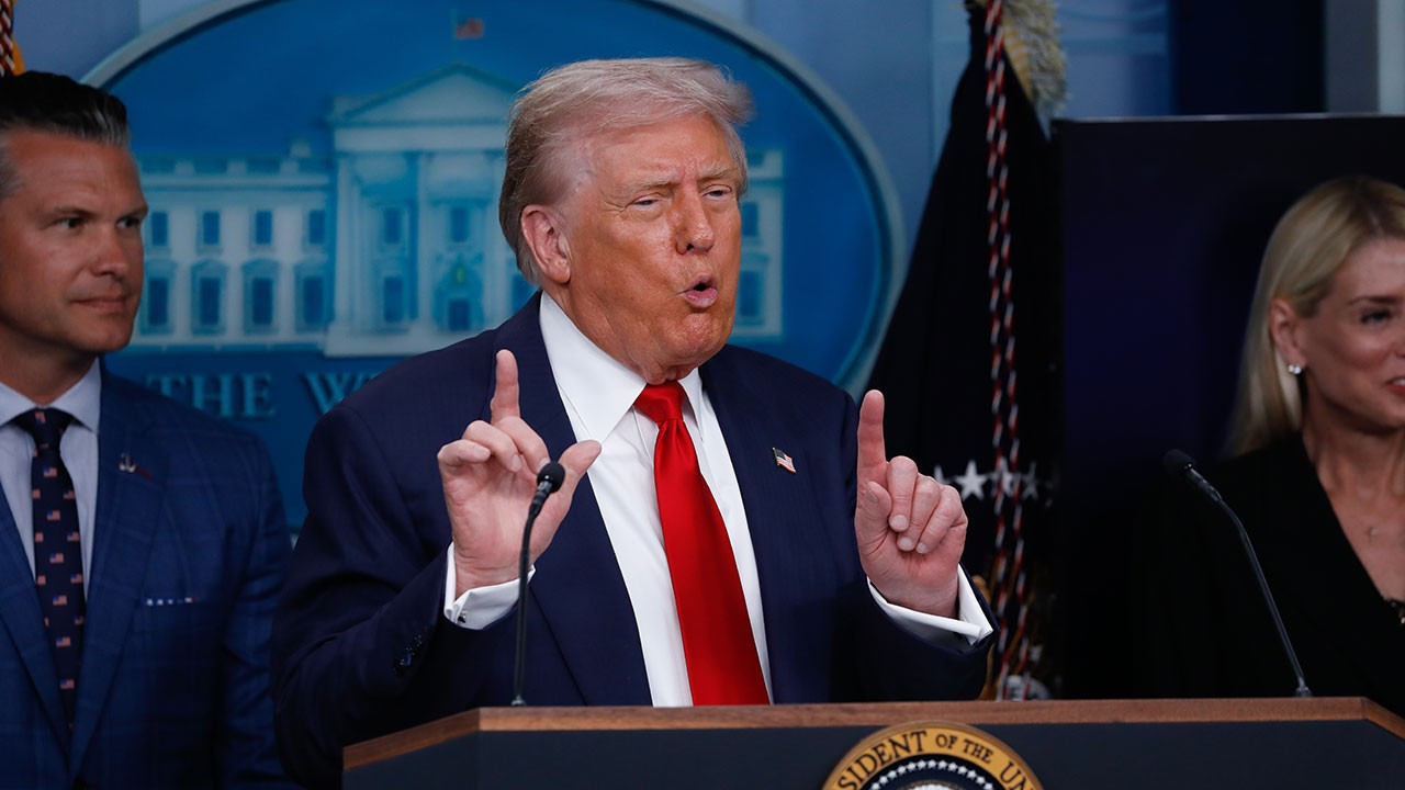 Trump: Gazze’den kimse zorla çıkarılmayacak Trump: Gazze’den kimse zorla çıkarılmayacak