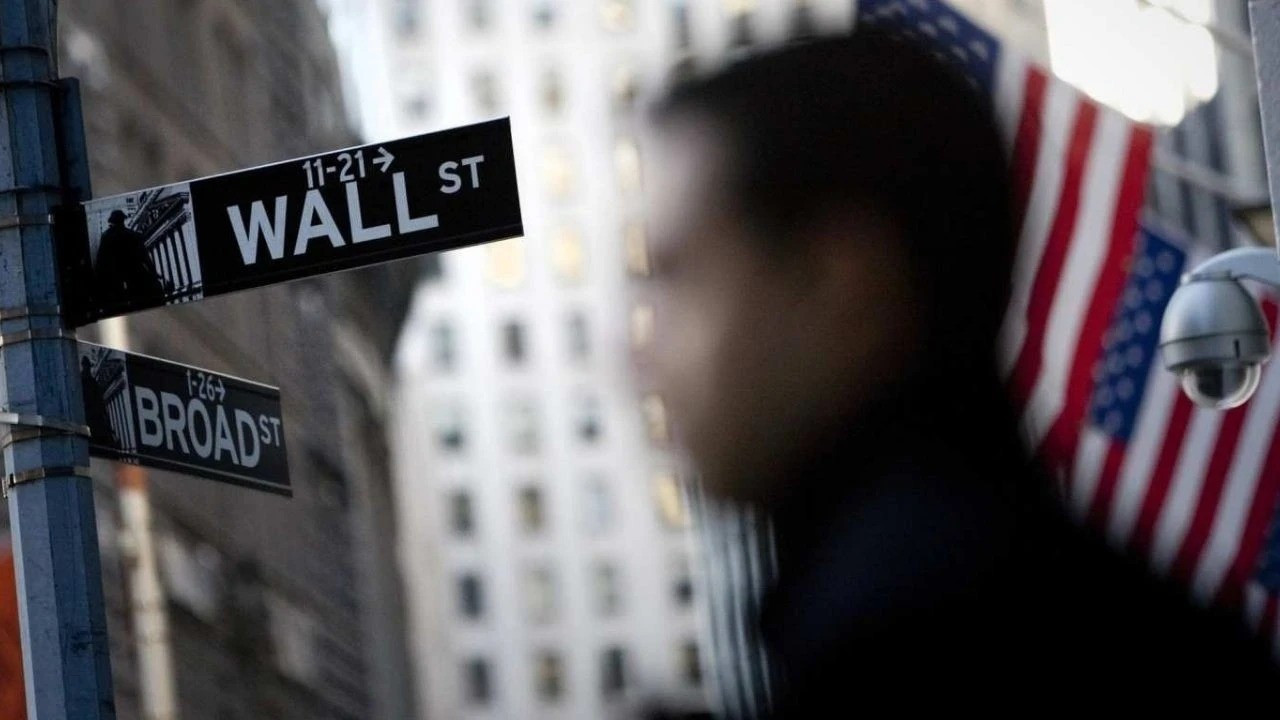 Wall Street, Fed kararını ve S&P 500'ün önde gelen şirketlerinin bilançolarını bekliyor