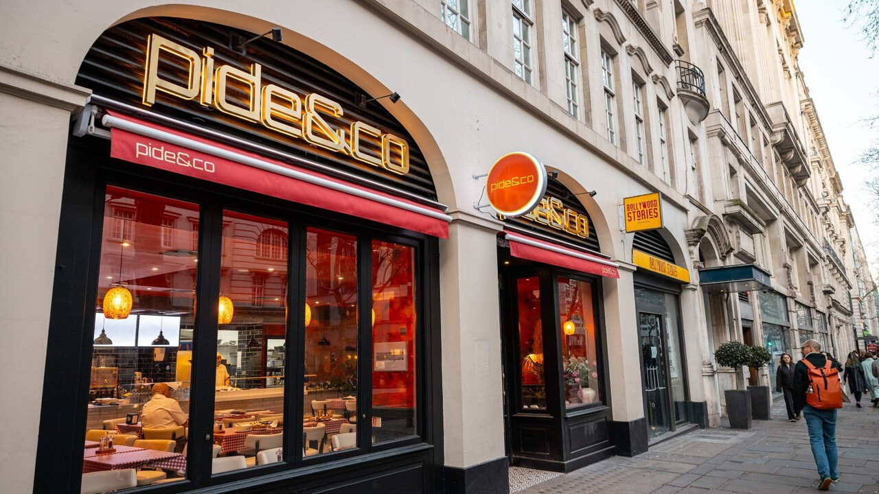 Zeren Group’un İngiltere’deki üçüncü restoranı: Pide & Co Londra’da ilk şubesini açtı
