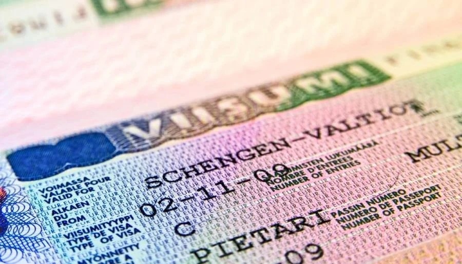 AB, Rus Vatandaşlarına Çok Girişli Schengen Vizesini