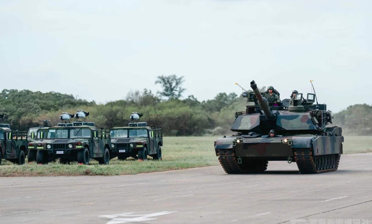 Tayvan, İlk M1A2T Abrams Tank Taburunu Hizmete Aldı