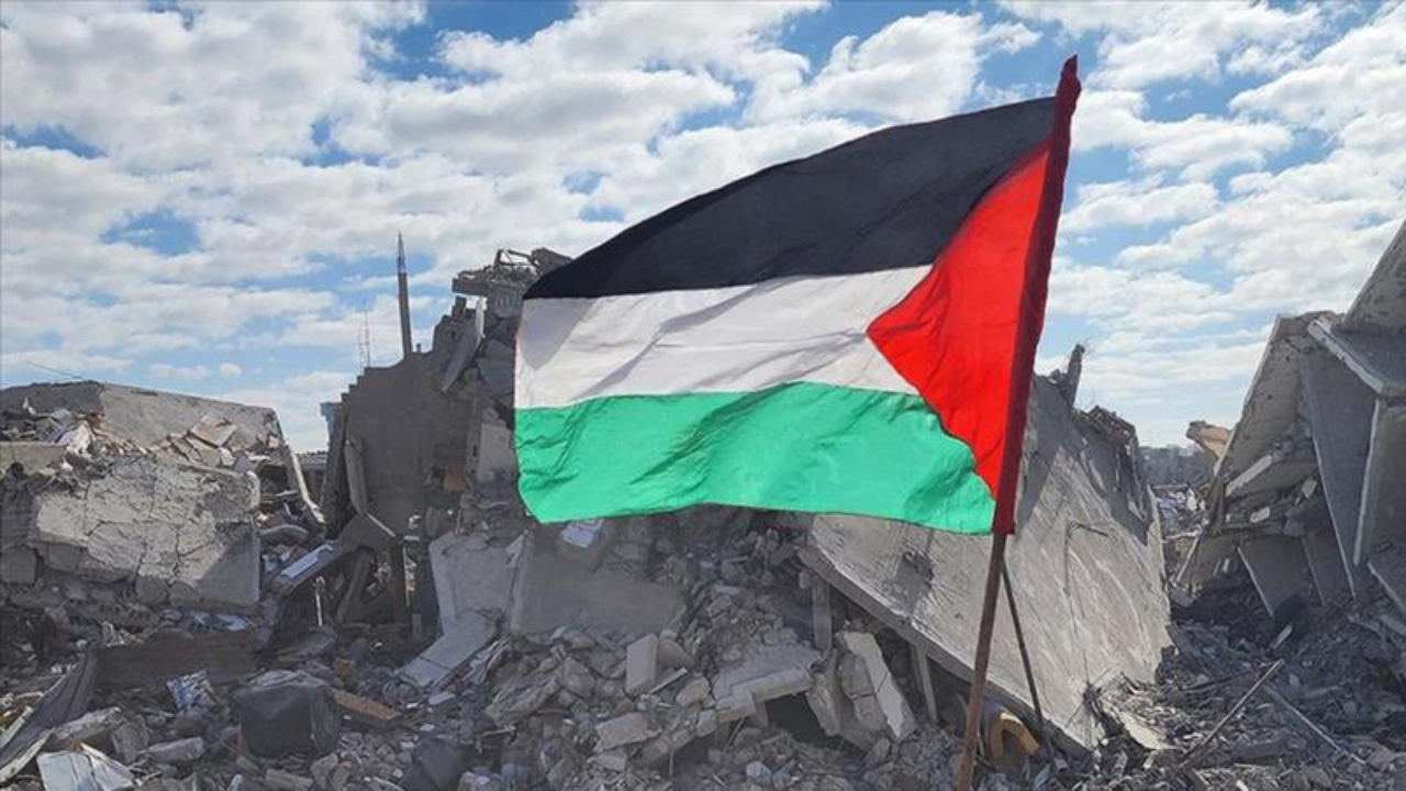 Filistin: İsrail’in vergi gelirlerine el koyması Filistin yönetimini çöküşe sürüklüyor