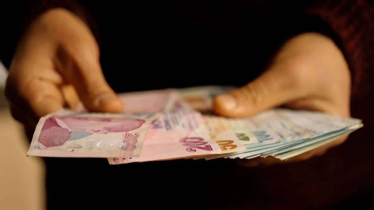 Asgari Ücrette Zam Beklentisi ve Formül Üzerine Asgari Ücrette Zam Beklentisi ve Formül Üzerine