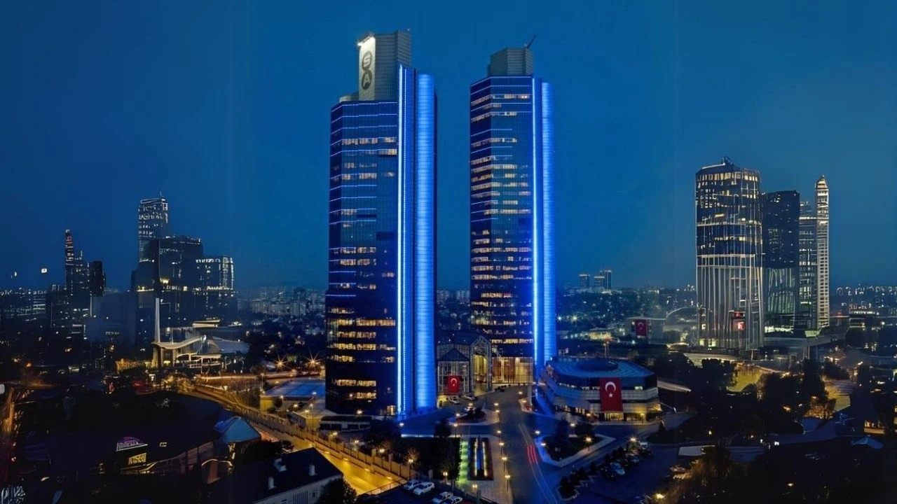 Sabancı Holding’den 9 ayda 1,2 trilyon TL kombine gelir Sabancı Holding’den 9 ayda 1,2 trilyon TL kombine gelir