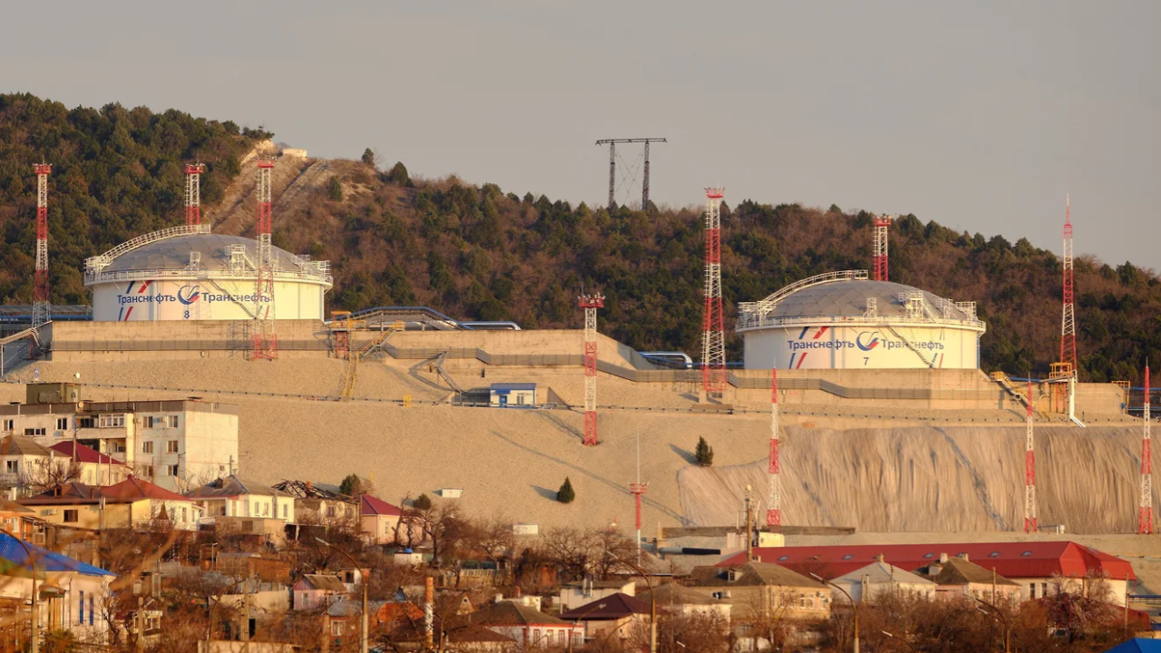 Ukrayna’nın Novorossiysk Saldırısı Küresel Petrol Arzını