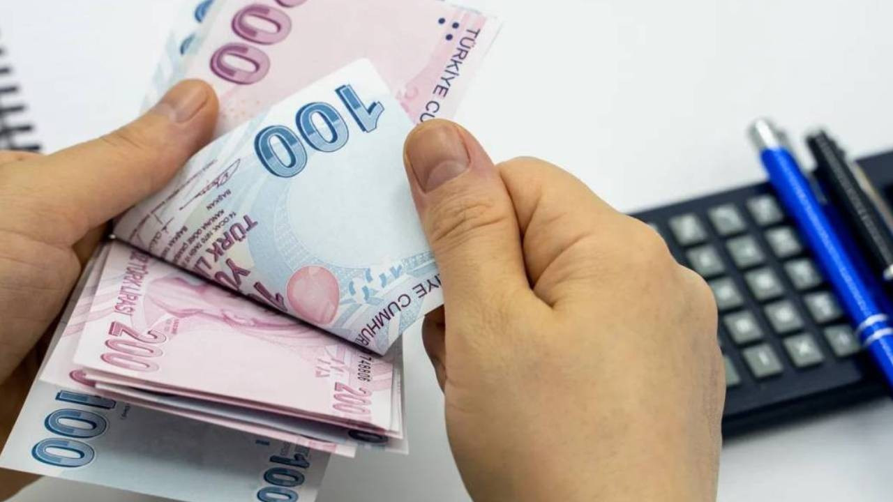 Asgari Ücret Açlık ve Yoksulluk Sınırından Uzaklaşıyor